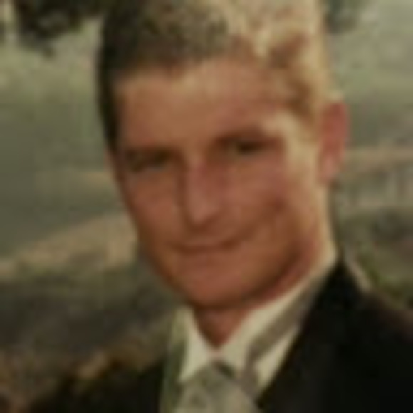 Meet your Posher, Preston - Picture 1 of 1